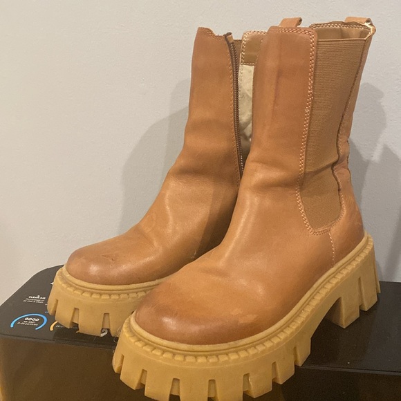Steve Madden Boots - Picture 11 of 14